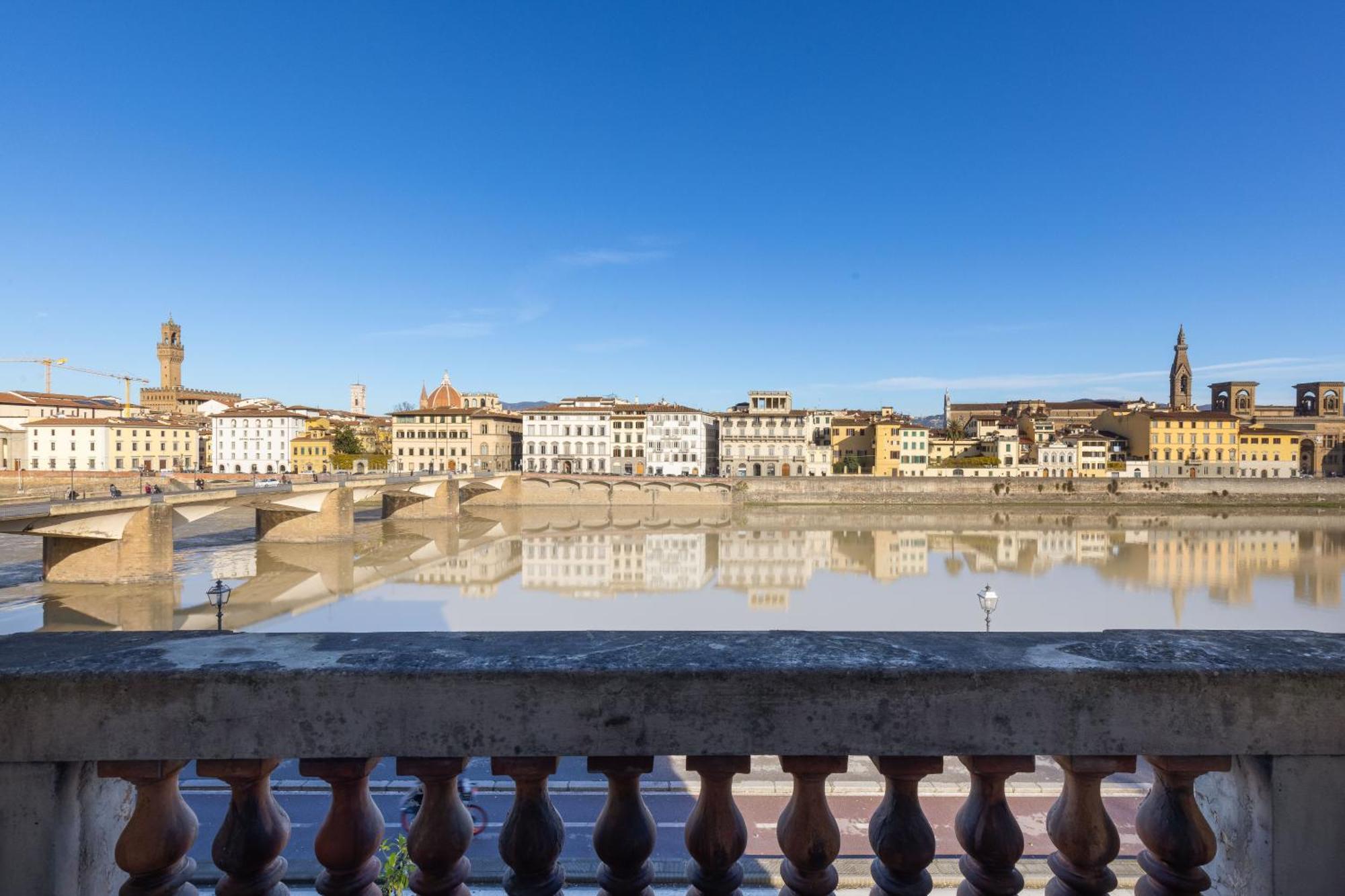 Panoramic 5 Min Ponte Vecchio And Center Florencia